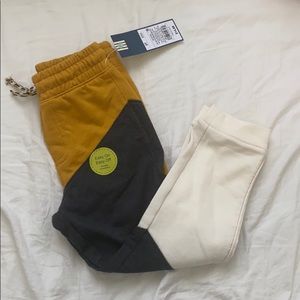NWT Genuine Kids Oshkosh 3T Boys pants